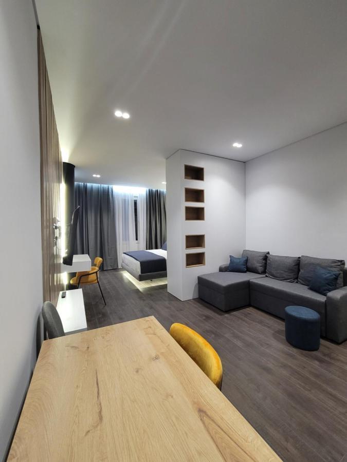 Jani Studio Apartments Гирокастра Экстерьер фото