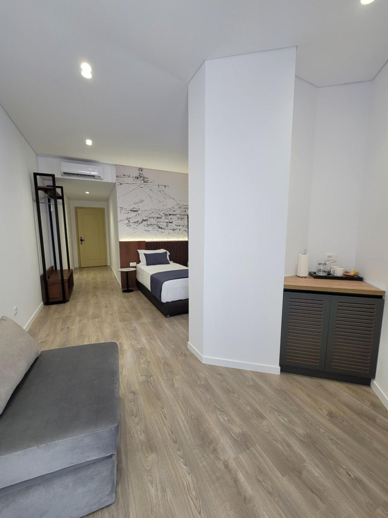 Jani Studio Apartments Гирокастра Экстерьер фото