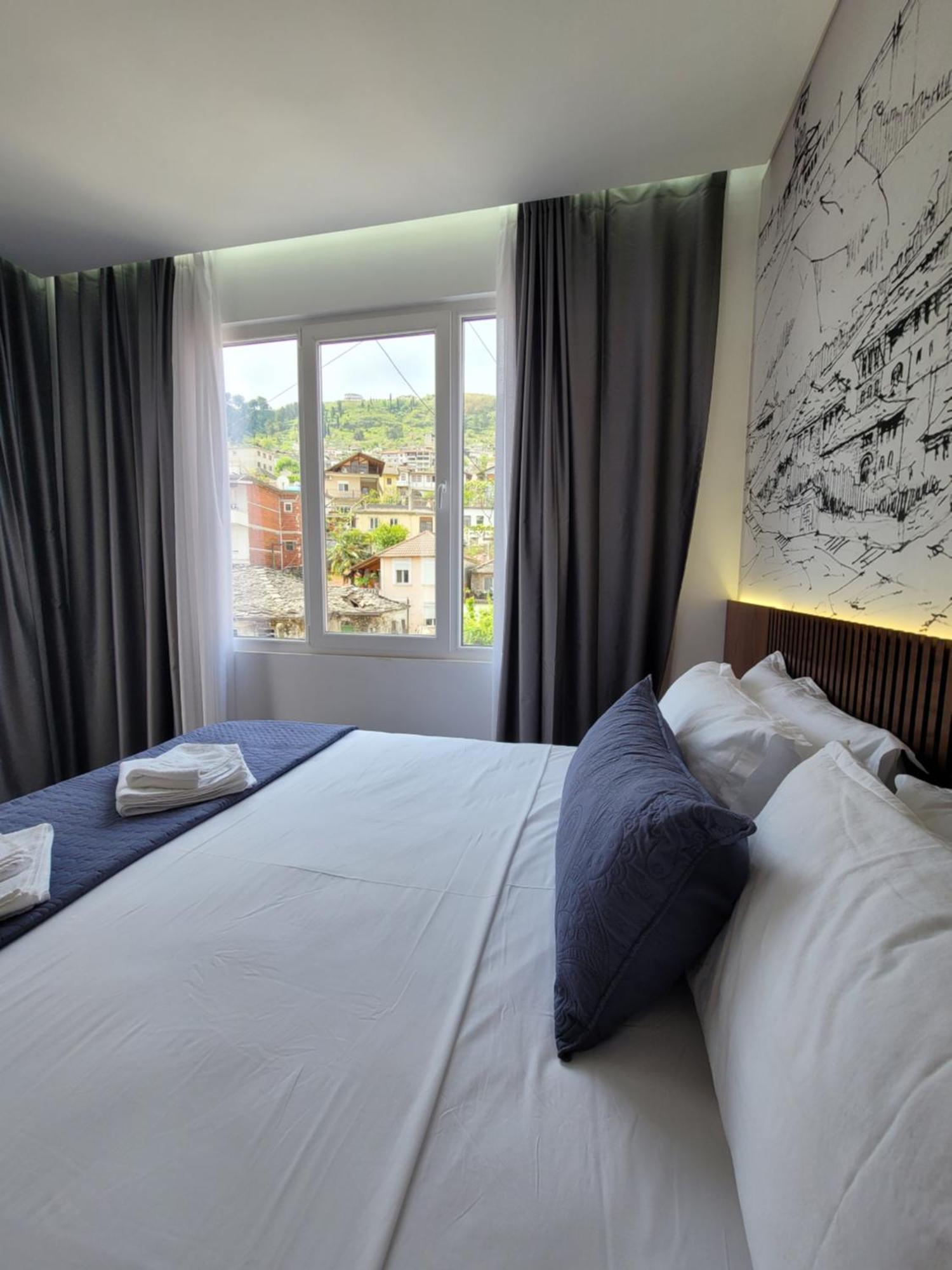 Jani Studio Apartments Гирокастра Номер фото
